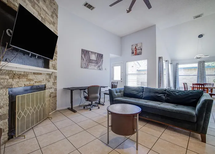 Holiday home Crew 4b2b In Round Rock